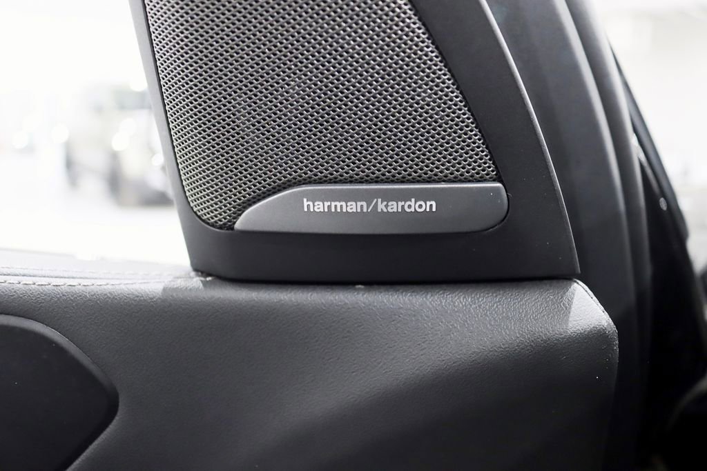 Used 2024 BMW X5 xDrive40i w/ M Sport Package image 36