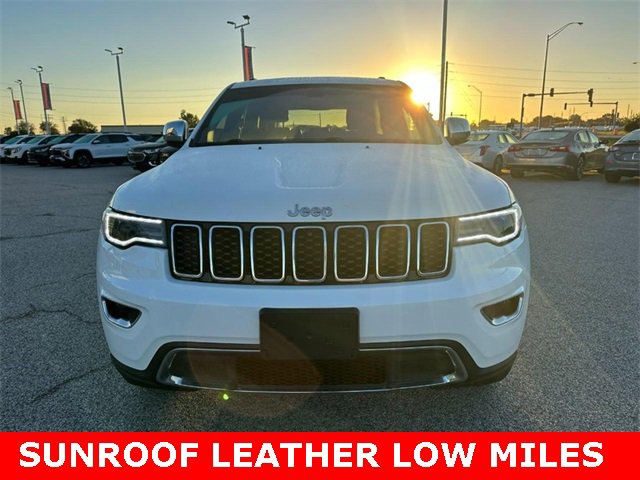 Used 2020 Jeep Grand Cherokee Limited w/ Premium Lighting Group image 9