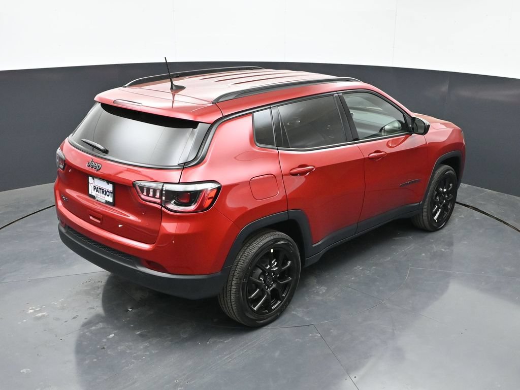 New 2026 Jeep Compass Latitude AWD/4WD image 35