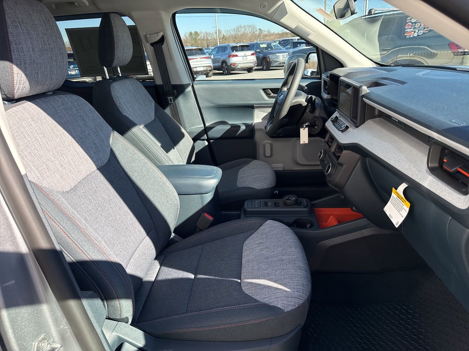 Used 2023 Ford Maverick XLT image 29