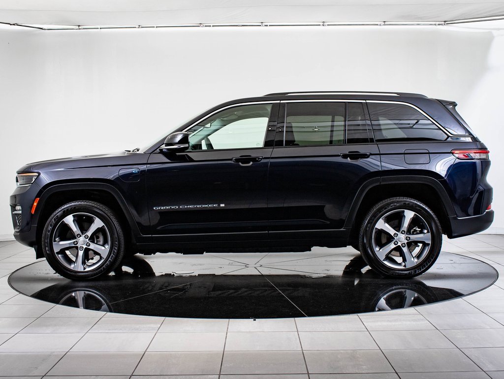 Used 2022 Jeep Grand Cherokee Limited 4xe image 12