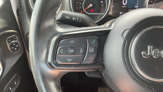 Used 2021 Jeep Wrangler Sport AWD/4WD image 11