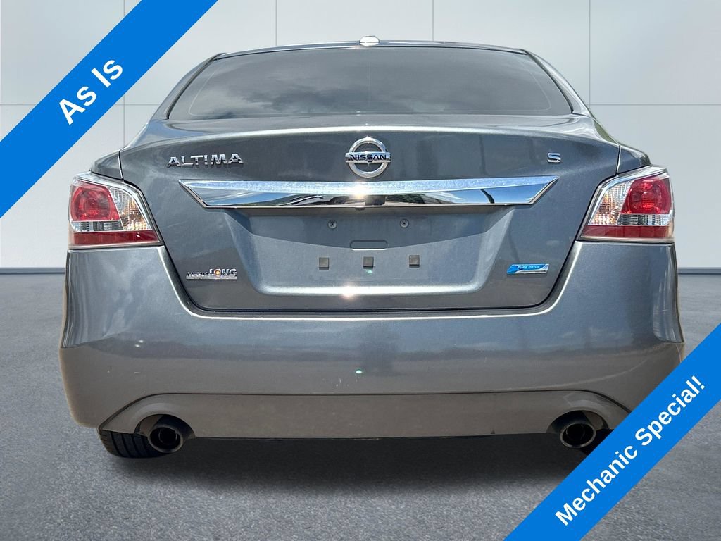 Used 2014 Nissan Altima 2.5 S w/ Display Audio Package FWD image 9