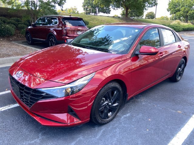 Used 2023 Hyundai Elantra Blue FWD image 3