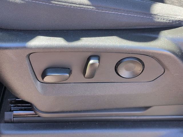 Used 2022 Chevrolet Silverado 1500 Custom image 16