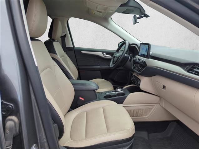 Used 2022 Ford Escape SEL image 18