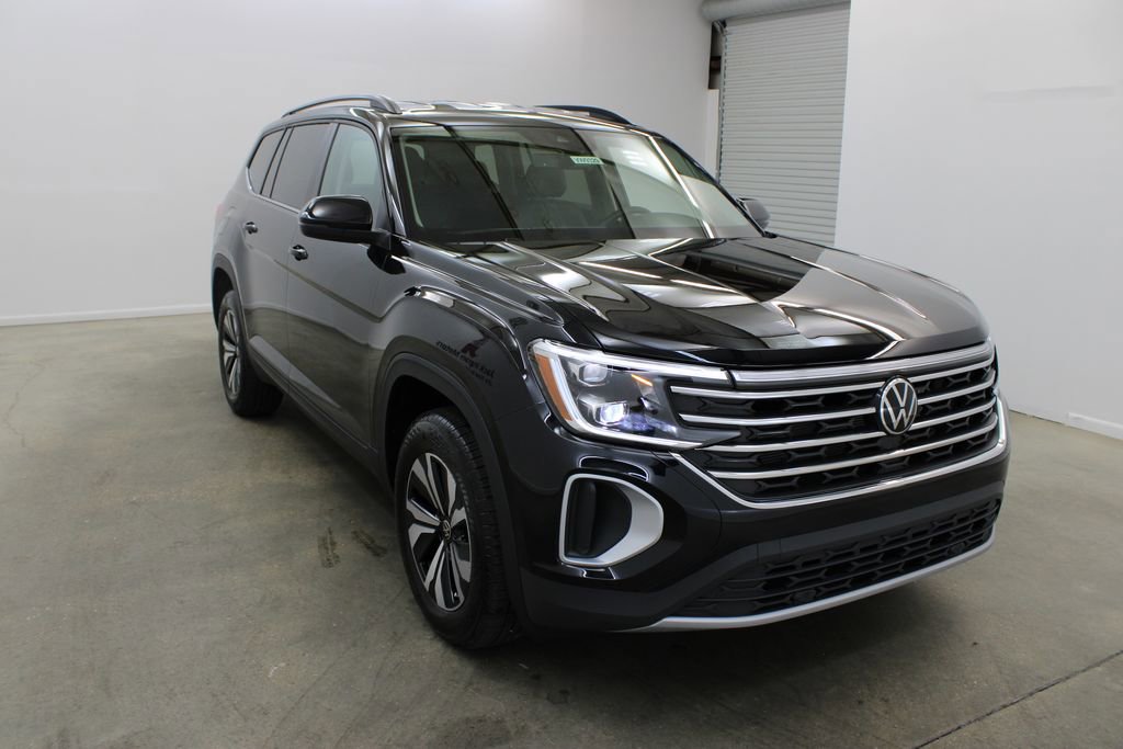 New 2026 Volkswagen Atlas SE FWD image 6