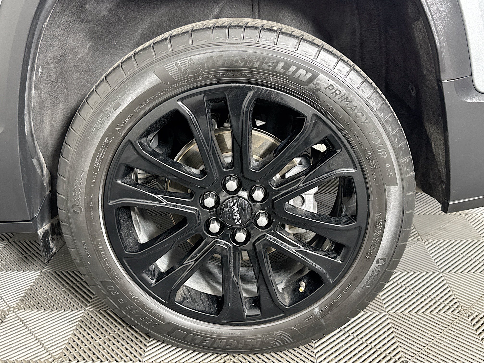 Used 2023 GMC Acadia SLT w/ Elevation Edition FWD image 35