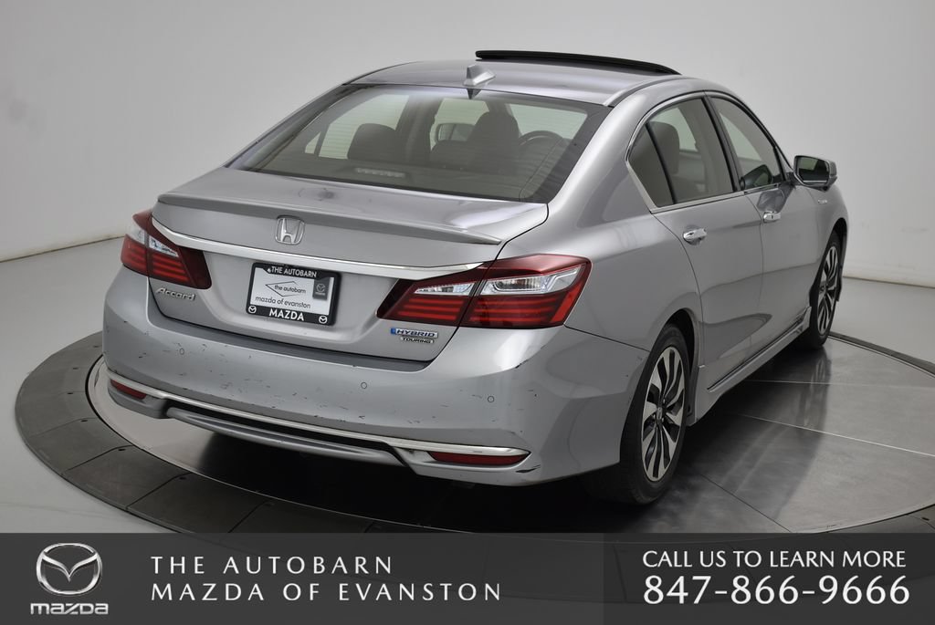 Used 2017 Honda Accord Touring image 22