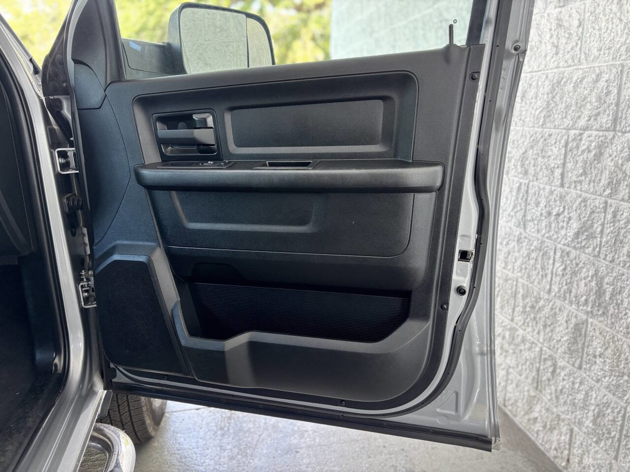 Used 2021 RAM 3500 Tradesman image 26
