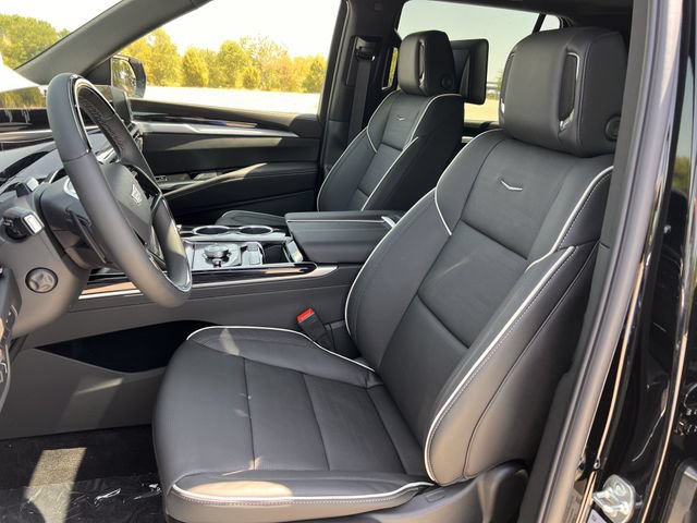 New 2026 Cadillac Escalade Sport w/ Touring Package AWD/4WD image 23