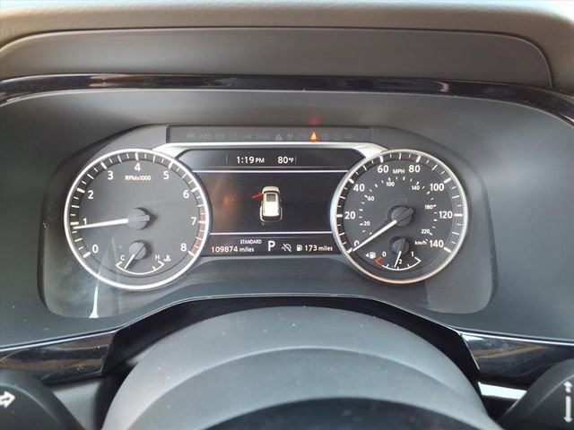 Used 2022 Nissan Pathfinder SV image 13