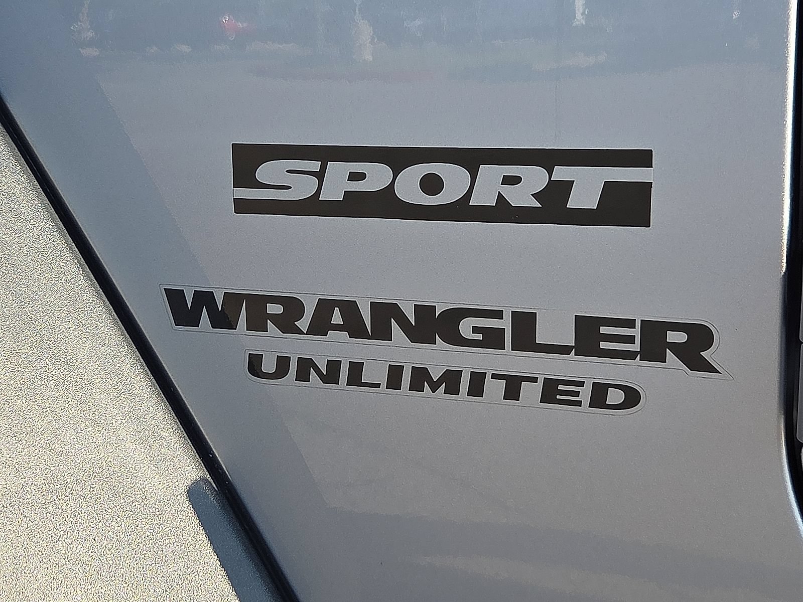 Used 2014 Jeep Wrangler Unlimited Sport w/ Quick Order Package 24S AWD/4WD image 9