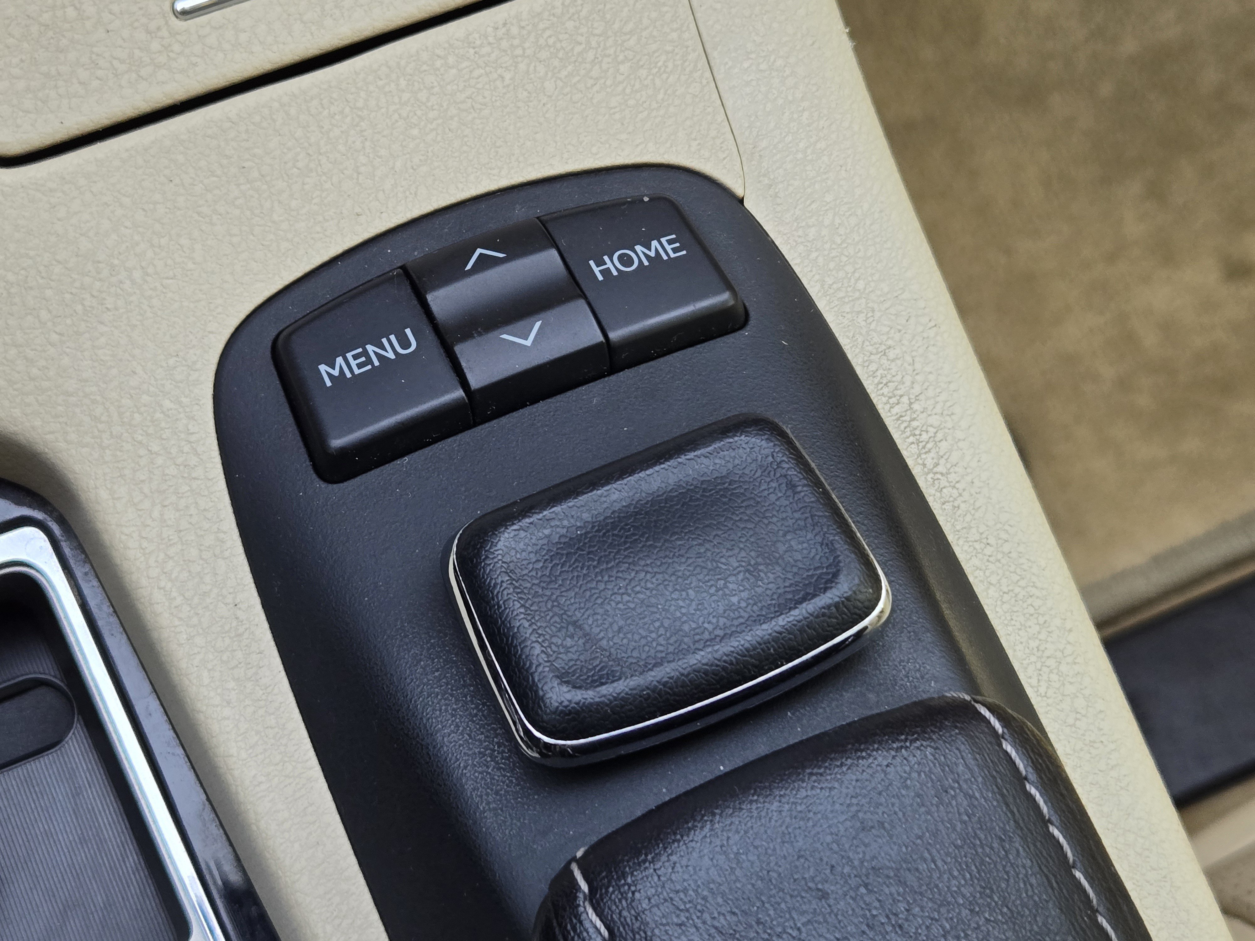 Used 2015 Lexus ES 350 w/ Luxury Package FWD image 17