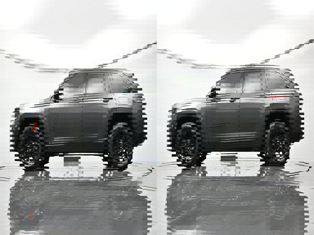 New 2026 Jeep Grand Cherokee Altitude image 41