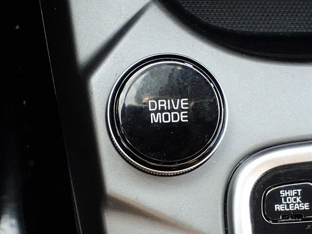 Used 2023 Kia Seltos LX image 21