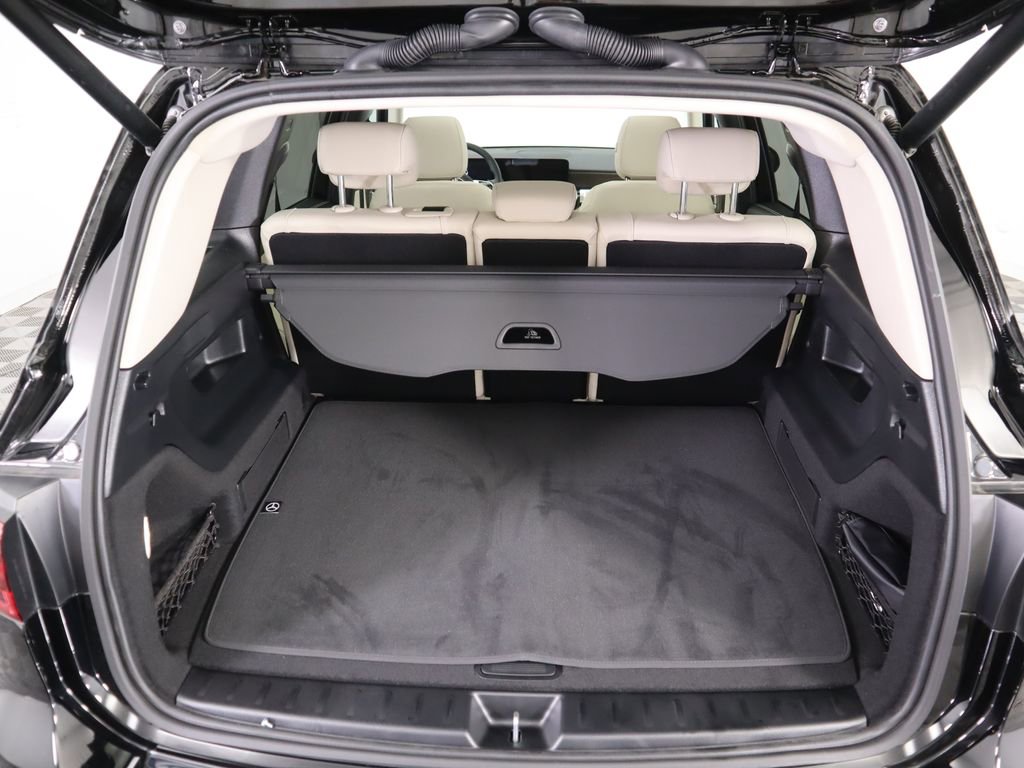 Used 2026 Mercedes-Benz GLB 250 image 28