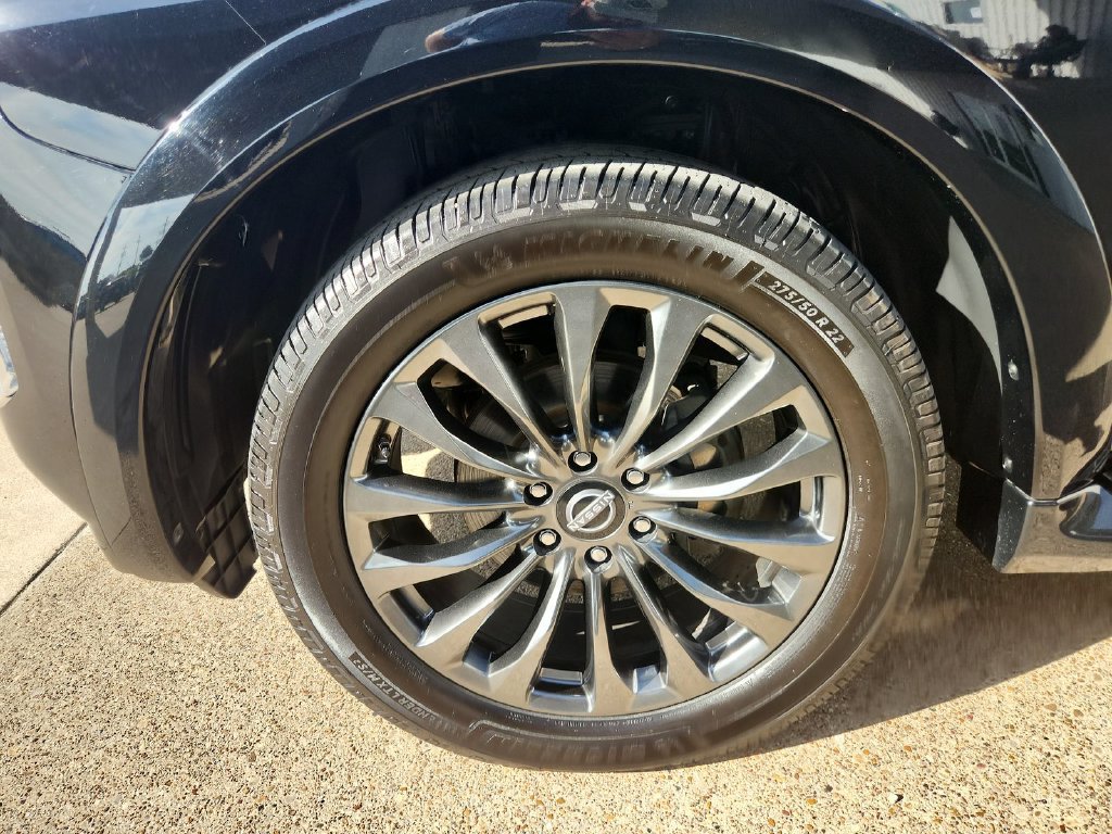 Used 2022 Nissan Armada Platinum w/ Captain's Chairs Package RWD image 14