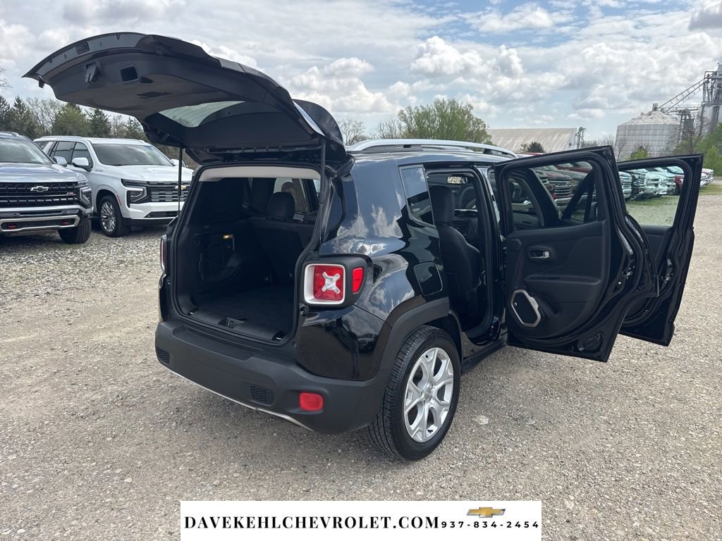 Used 2017 Jeep Renegade Limited image 13