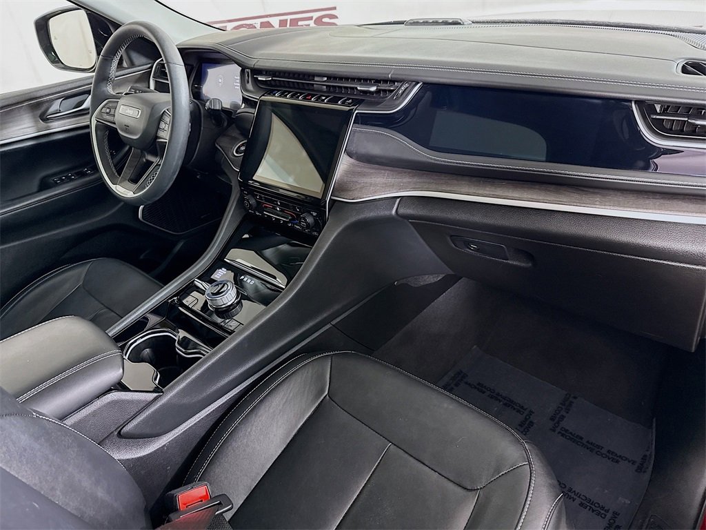 Used 2022 Jeep Grand Cherokee Limited 4xe image 36