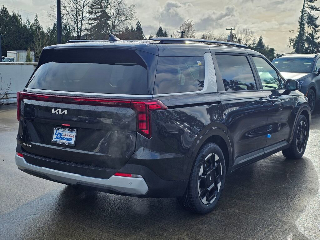 New 2026 Kia Carnival EX image 5