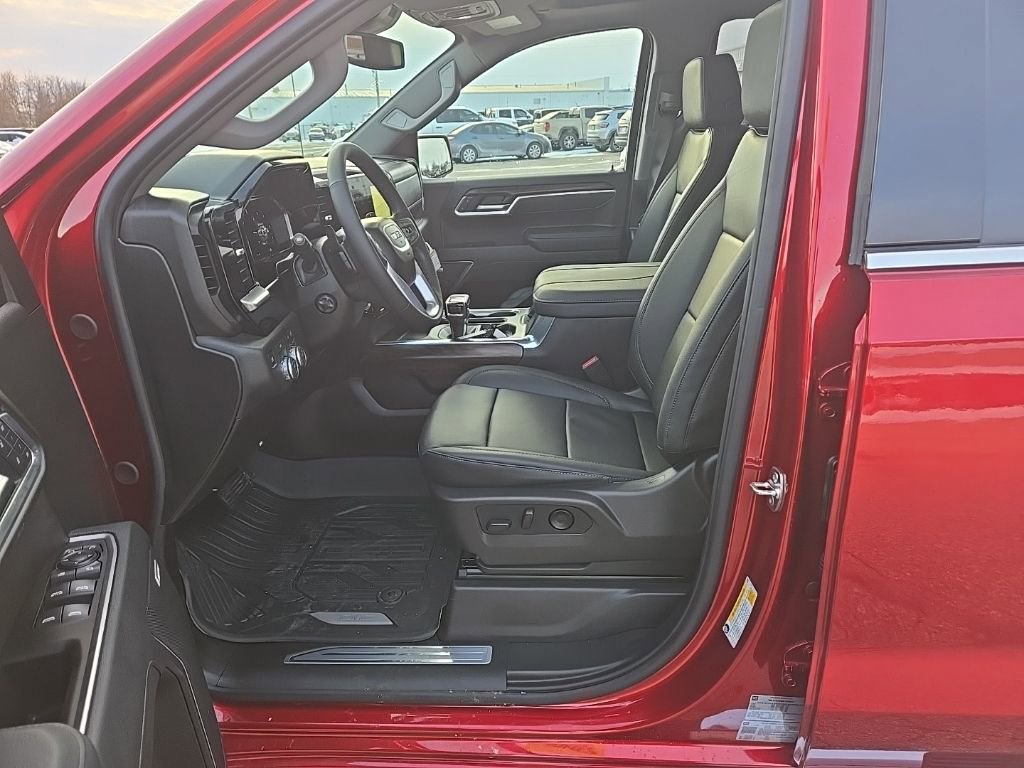 New 2026 GMC Sierra 1500 SLT w/ SLT Premium Plus Package image 28