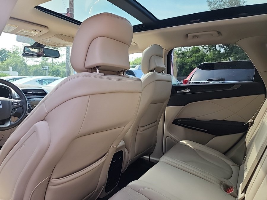 Used 2019 Lincoln MKC Reserve w/ MKC Climate Package AWD/4WD image 34