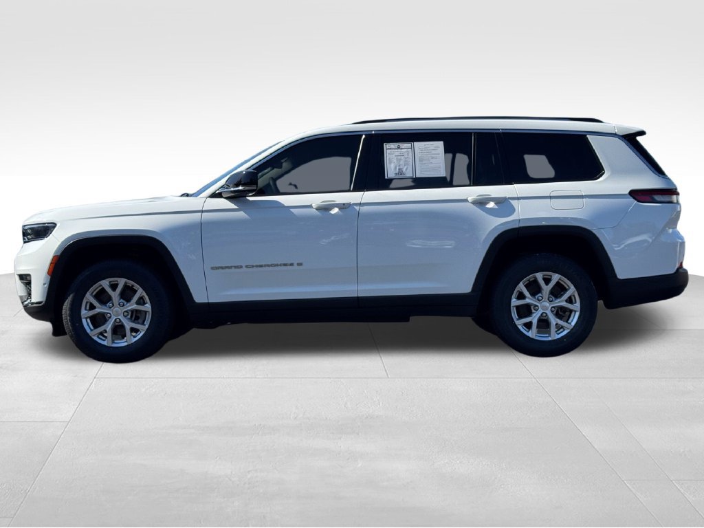 Used 2023 Jeep Grand Cherokee L Limited w/ Luxury Tech Group II AWD/4WD image 4