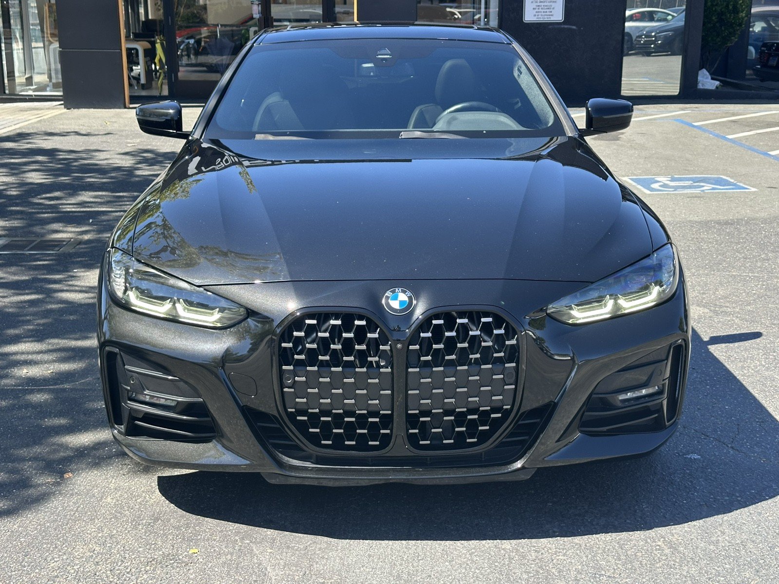 Used 2023 BMW 430i Coupe w/ M Sport Package RWD image 5
