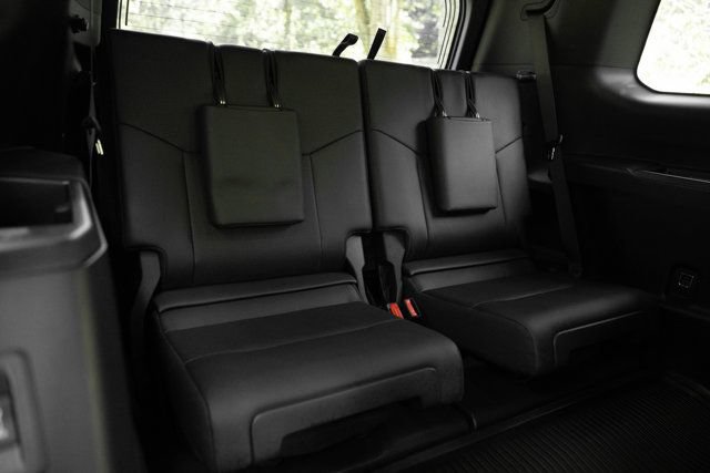 Used 2024 Lexus GX 550 w/ Cold Area Package AWD/4WD image 24