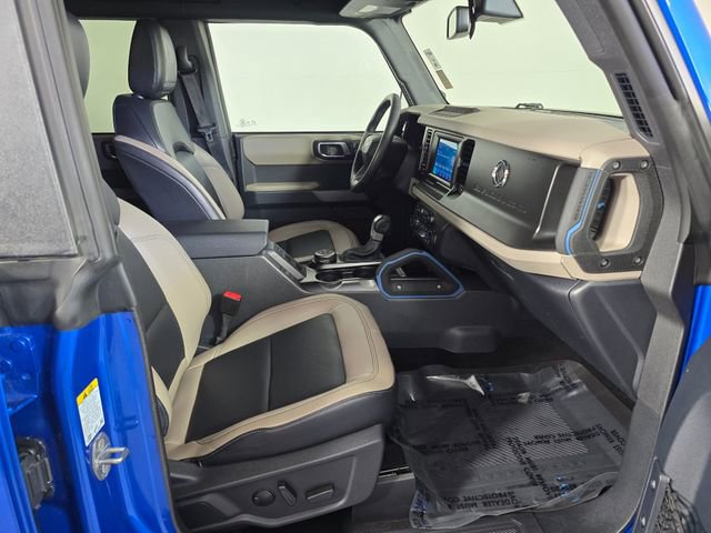 Used 2023 Ford Bronco Wildtrak image 13