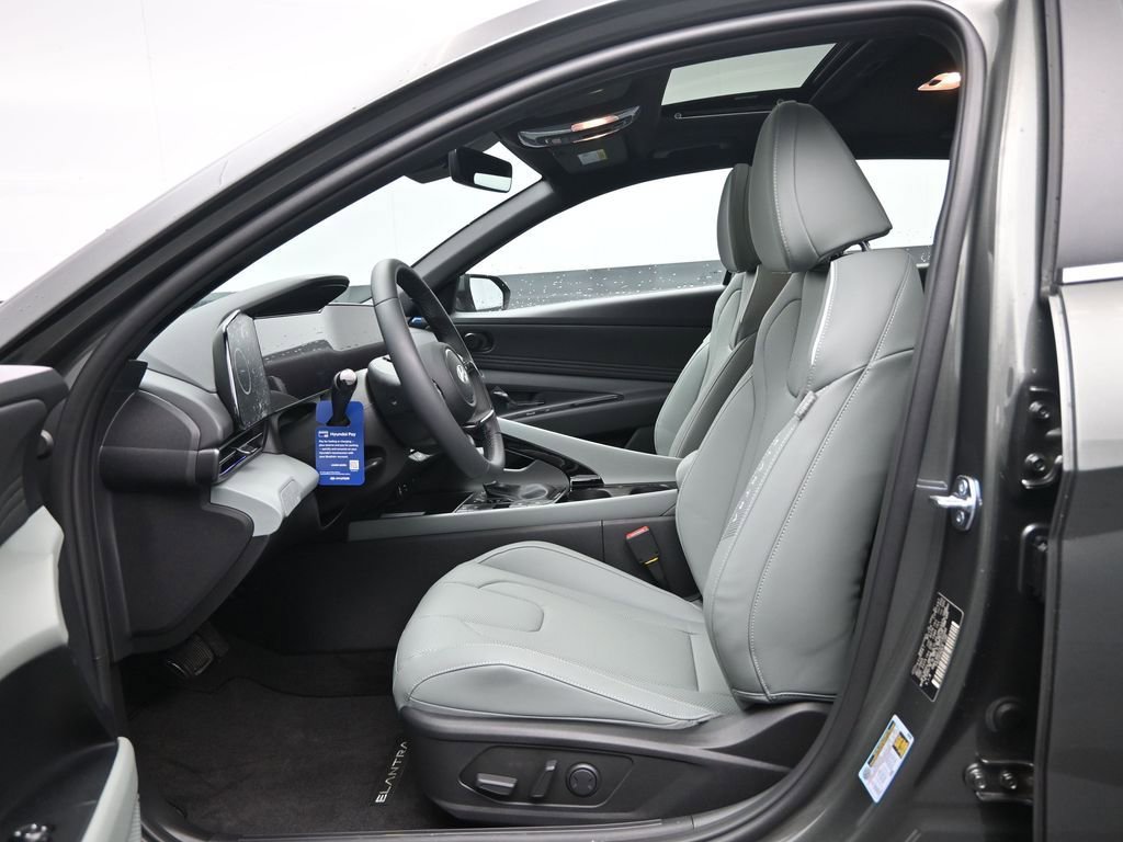 New 2026 Hyundai Elantra Limited w/ Cargo Package image 25