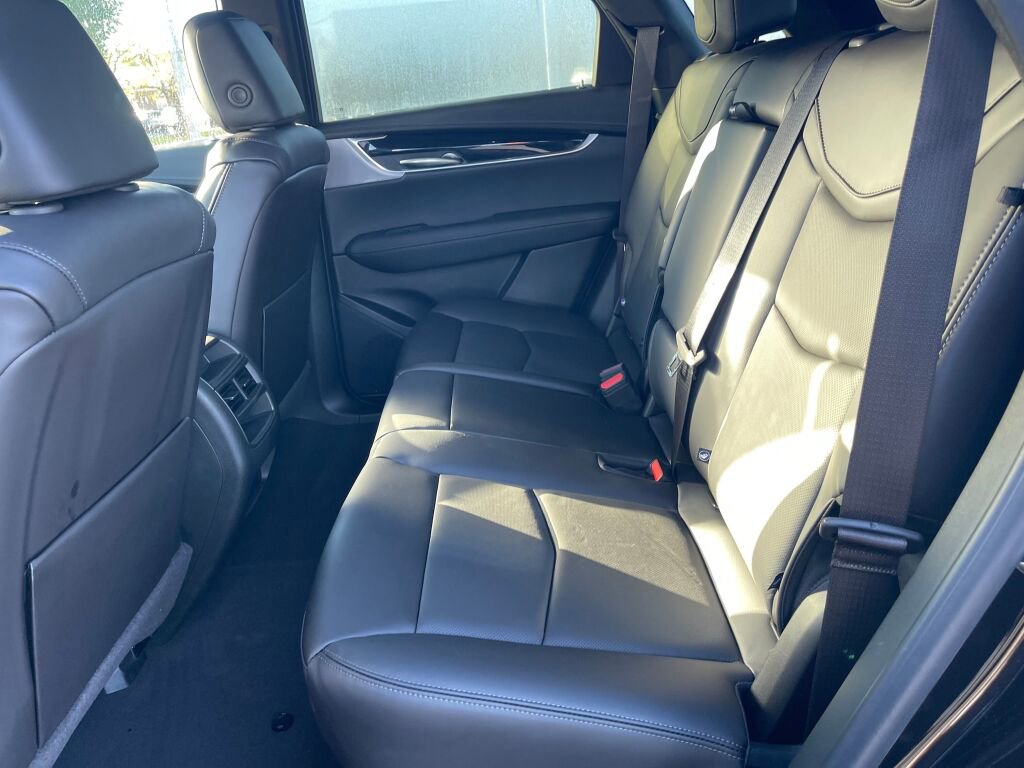 New 2025 Cadillac XT5 Premium Luxury w/ LPO, Floor Liner Package image 13