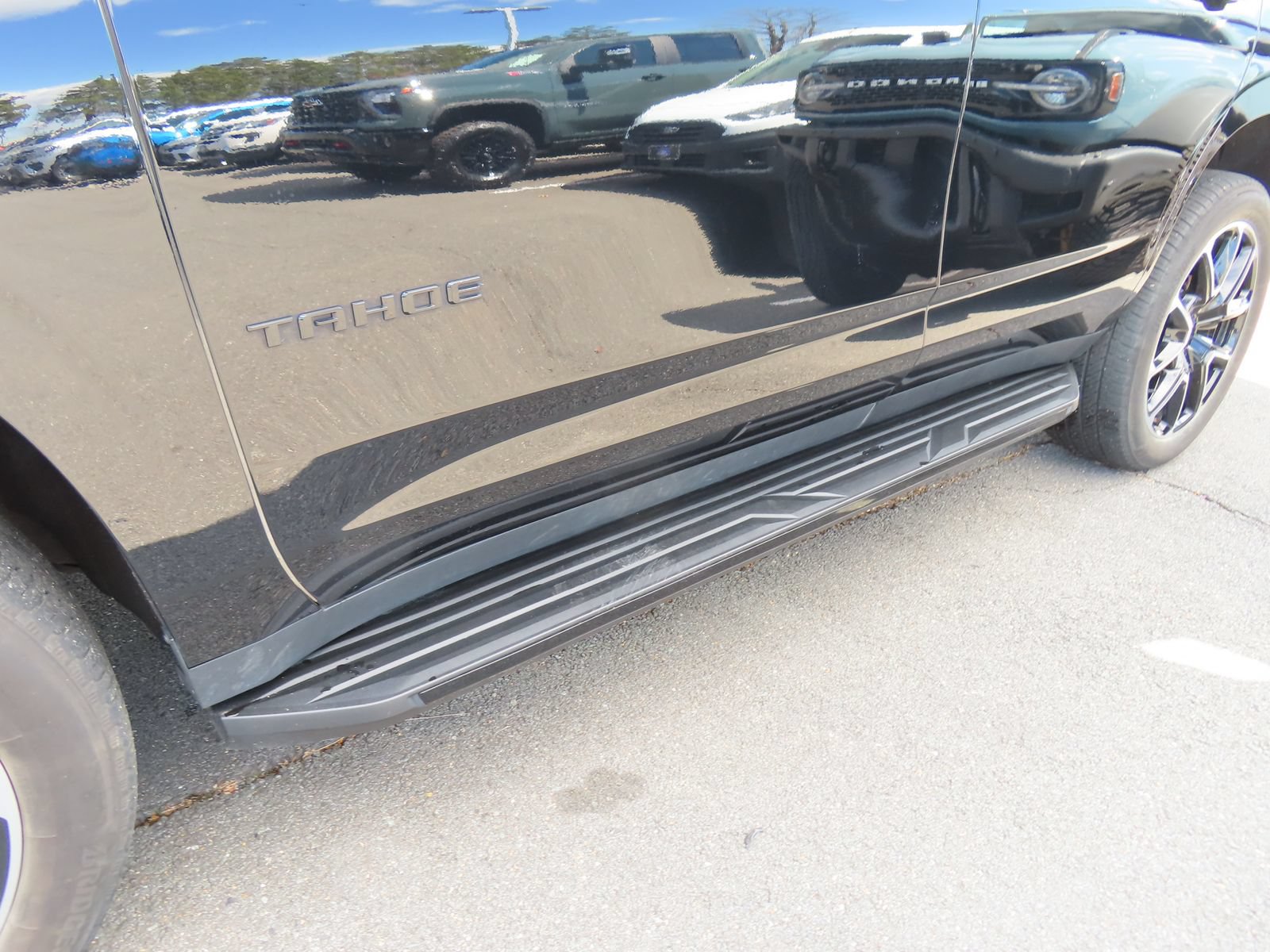 Used 2023 Chevrolet Tahoe RST w/ Luxury Package image 10