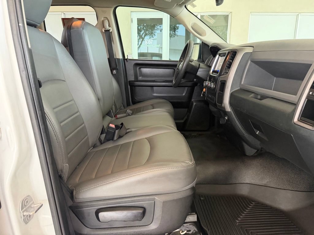 Used 2018 RAM 1500 Tradesman AWD/4WD image 23