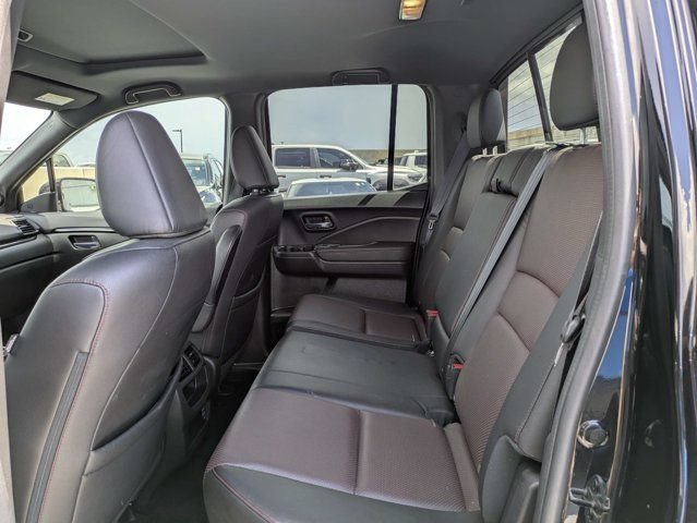 Used 2022 Honda Ridgeline Black Edition image 13