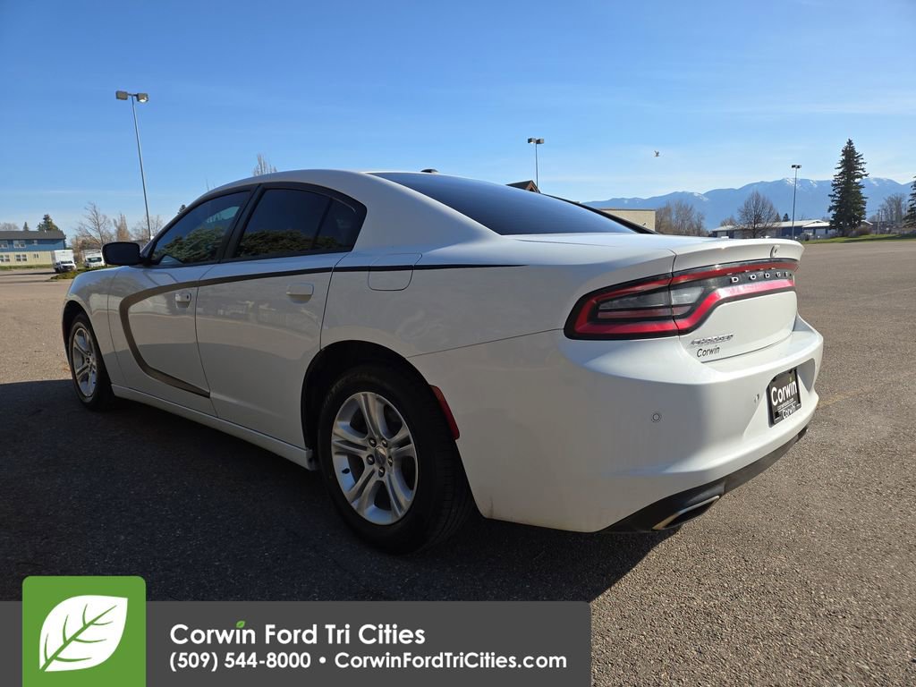 Used 2020 Dodge Charger SXT RWD image 10