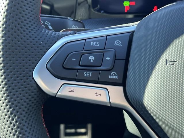 New 2026 Volkswagen GTI SE FWD image 15