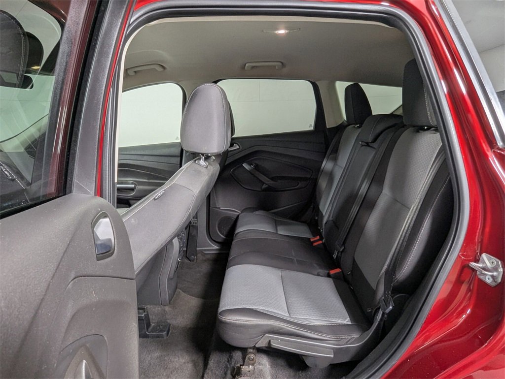 Used 2017 Ford Escape SE w/ SE Cold Weather Package image 23