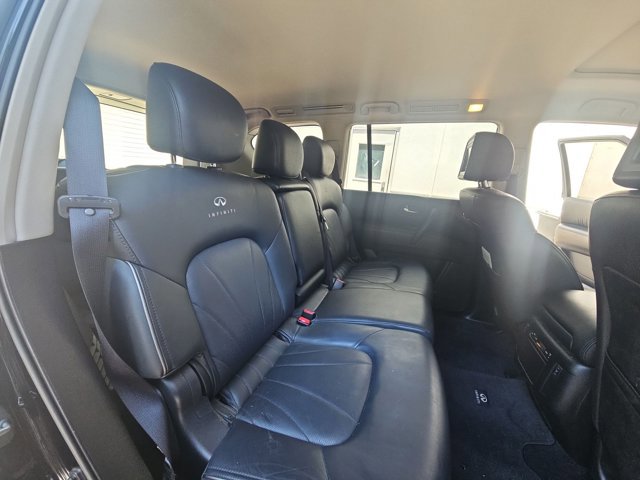 Used 2013 INFINITI QX56 4WD w/ Deluxe Touring Pkg image 17