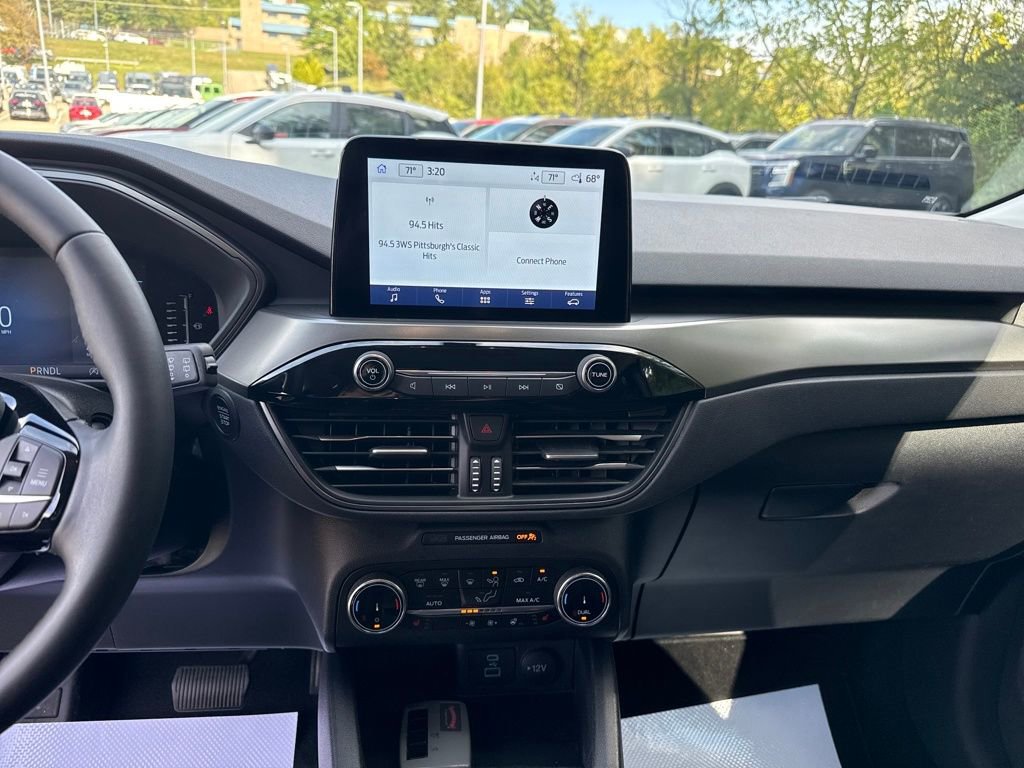 Used 2023 Ford Escape Active image 18