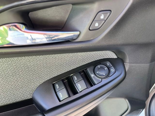 Used 2024 Chevrolet TrailBlazer LT w/ Driver Confidence Package FWD image 16