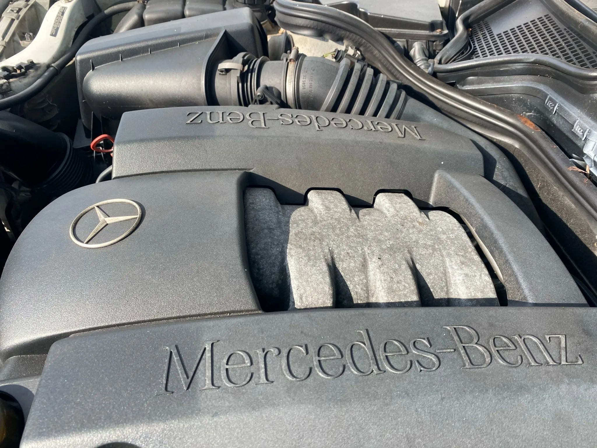 Used 1999 Mercedes-Benz E 320 Sedan image 22