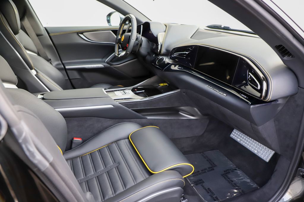Certified 2025 Ferrari Purosangue image 65