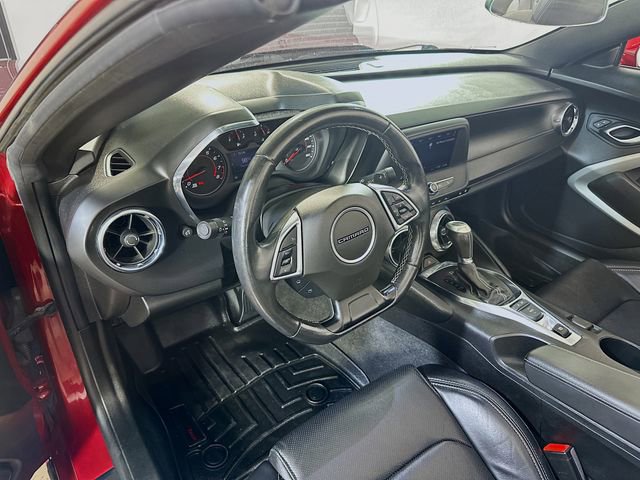 Used 2021 Chevrolet Camaro LT image 27