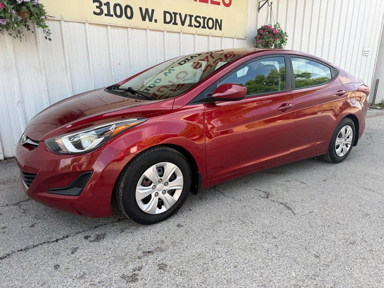 Used 2016 Hyundai Elantra SE image 4