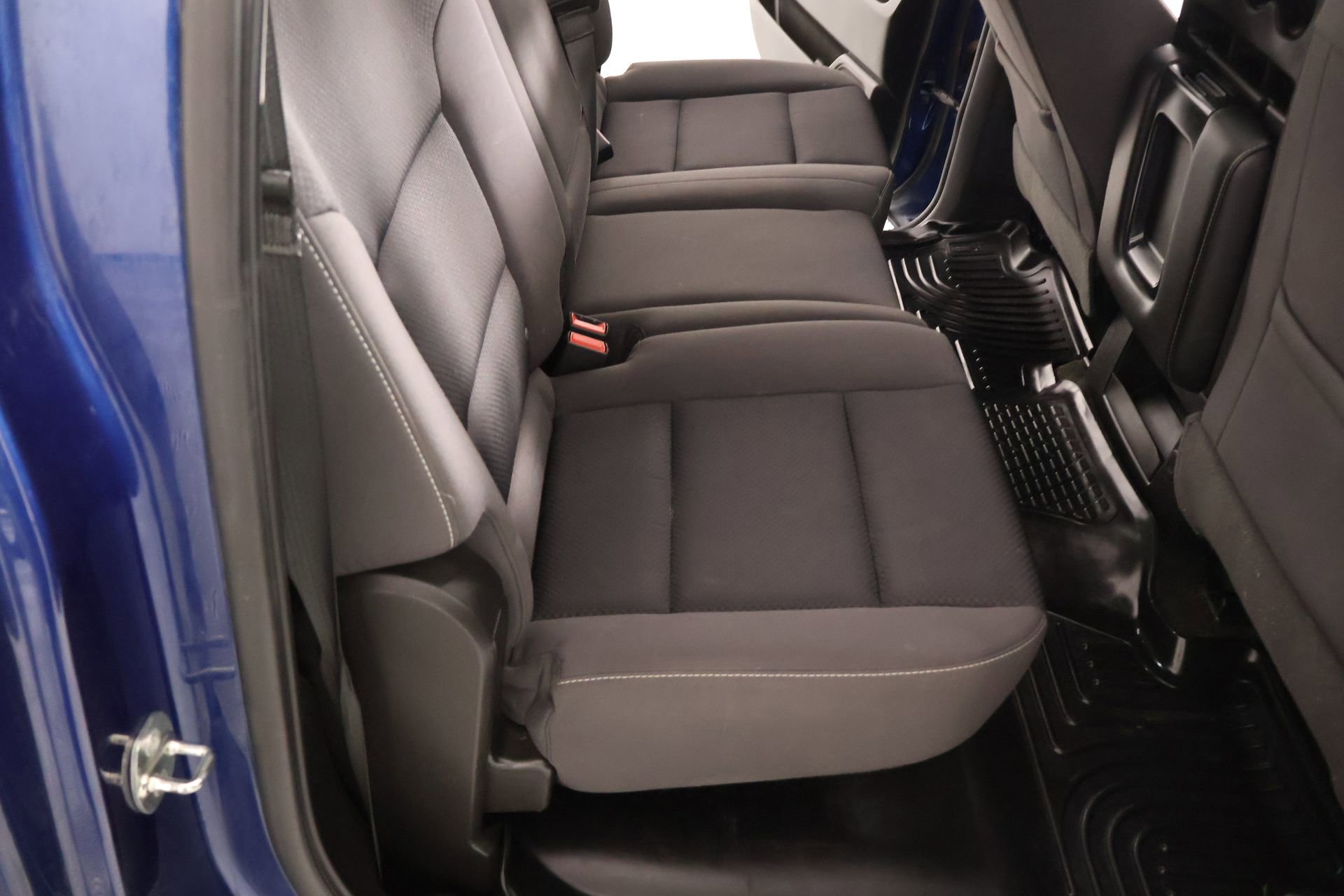 Used 2018 Chevrolet Silverado 1500 LT w/ All Star Edition image 13