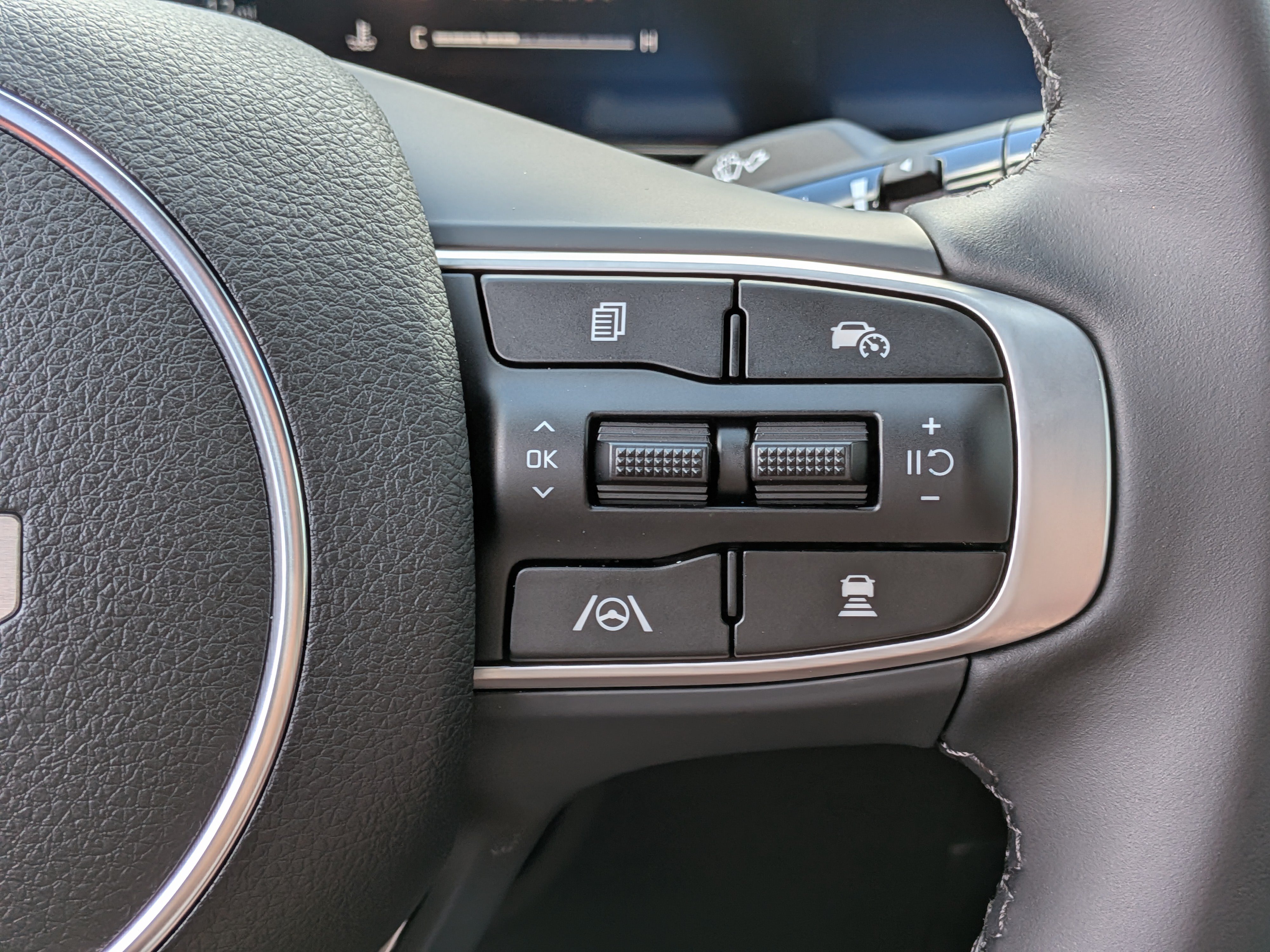 New 2026 Kia K5 GT-Line w/ GT-Line Premium Package FWD image 25