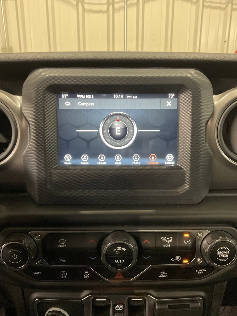 Used 2023 Jeep Gladiator Willys image 16