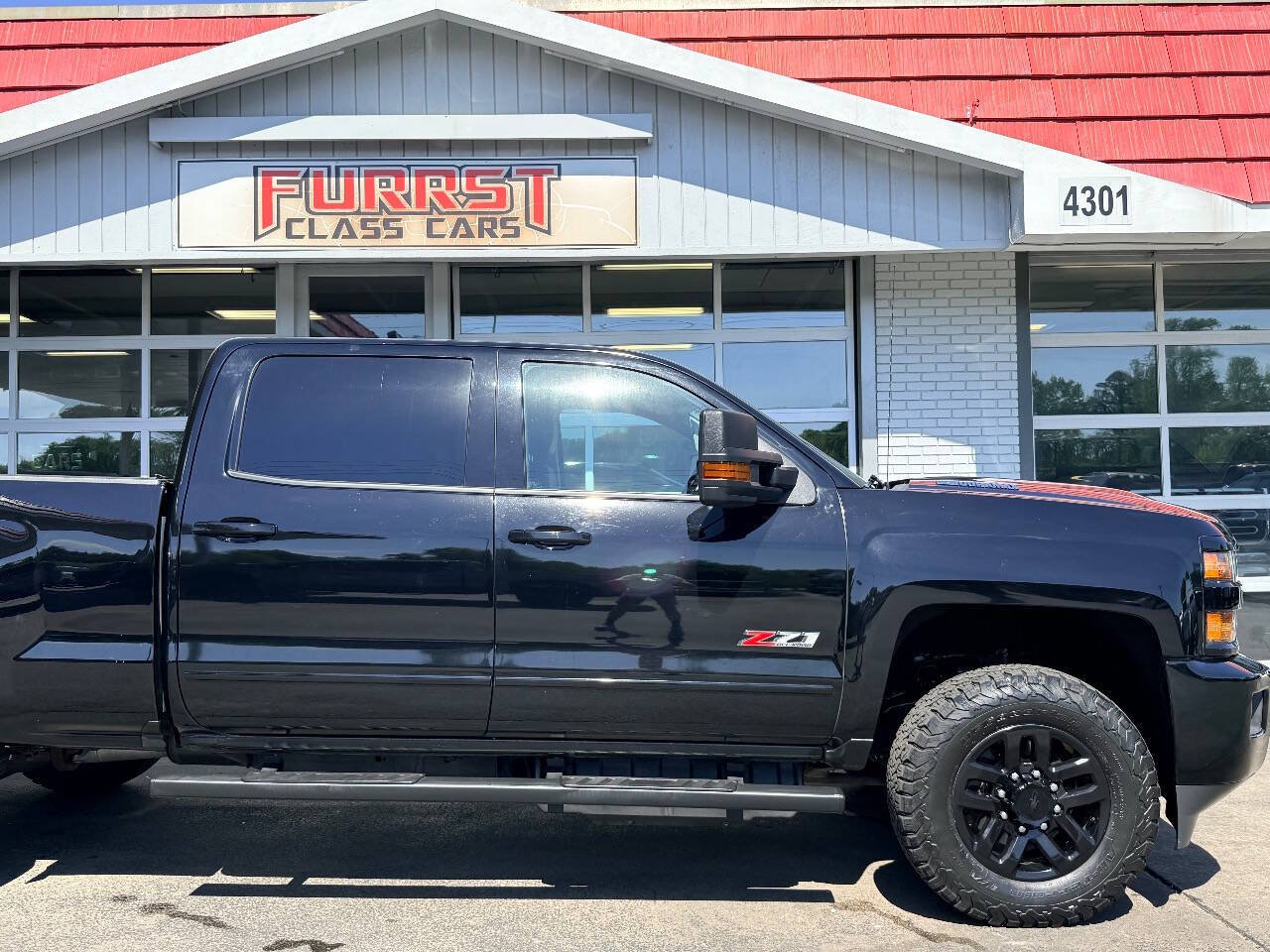 Used 2018 Chevrolet Silverado 2500 LTZ w/ Duramax Plus Package AWD/4WD image 11